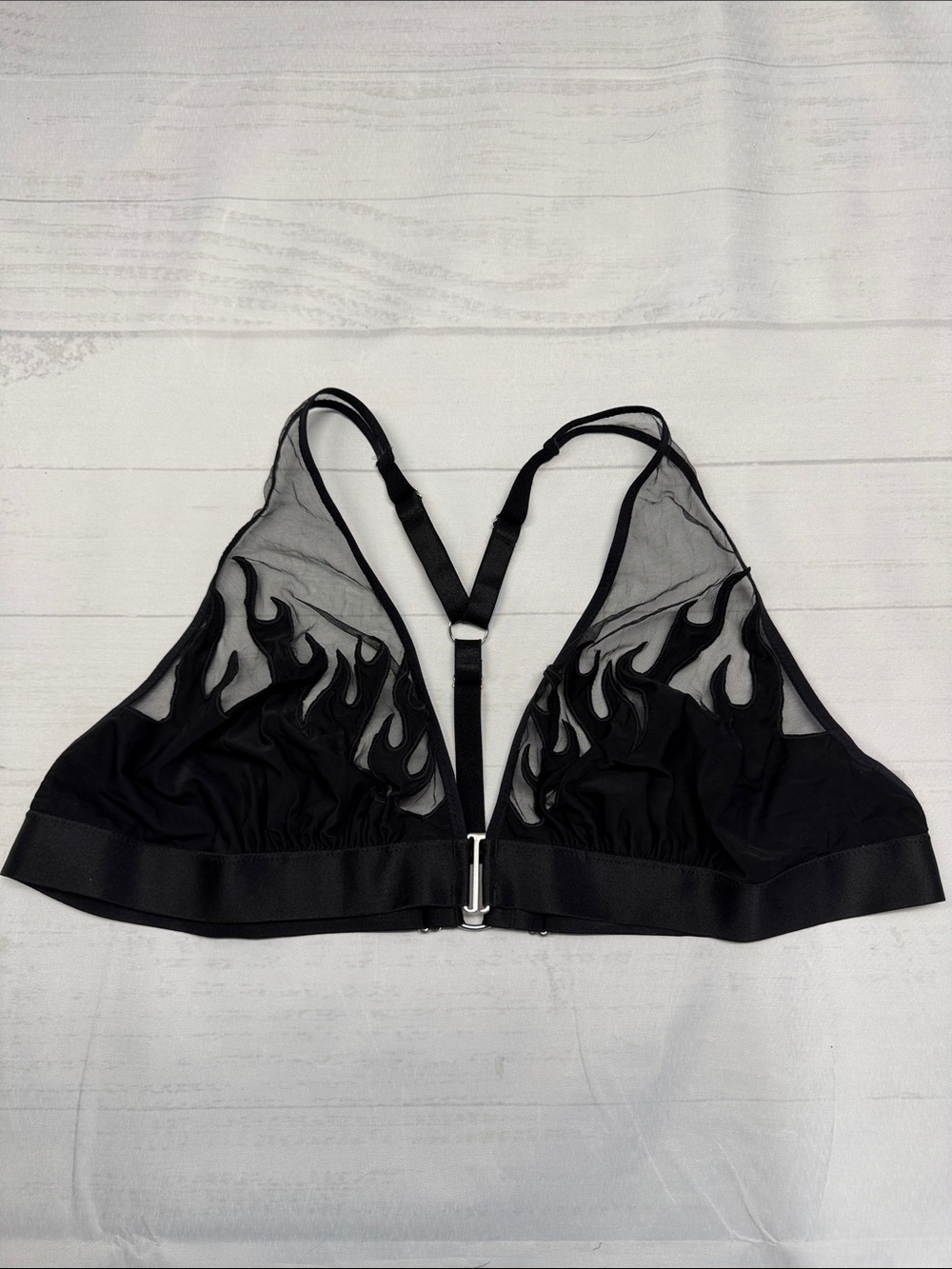 Thistle and Spire Black Smokin Mirrors Flame Appliqué Bralette Size 2X/3X - Picture 3 of 9